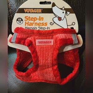 NWT Voyager Pet Harness